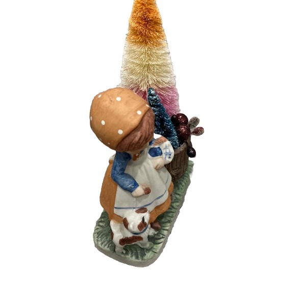 Vintage Christmas assemblage - Picture 5 of 14